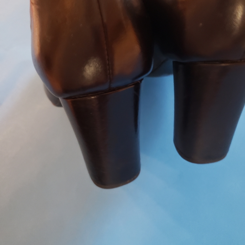 Elegant Black Women's Heels - Picture 5 of 7